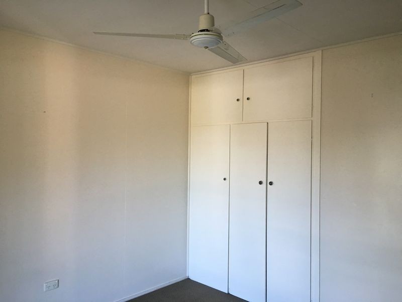 10 OMalley Street, West Gladstone QLD 4680