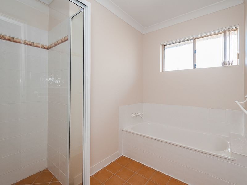 3 Saxonvale Court, New Auckland QLD 4680