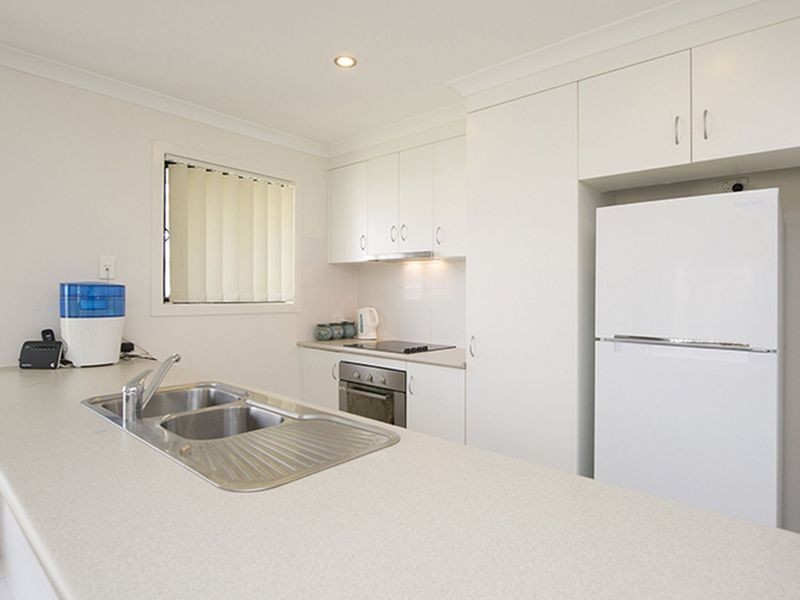 4 Carnegie Court, Glen Eden QLD 4680