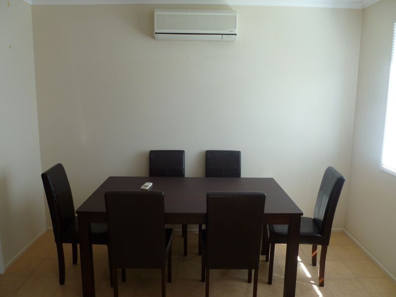 52 Beak Street, New Auckland QLD 4680