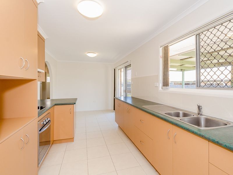21 Luton Street, Telina QLD 4680