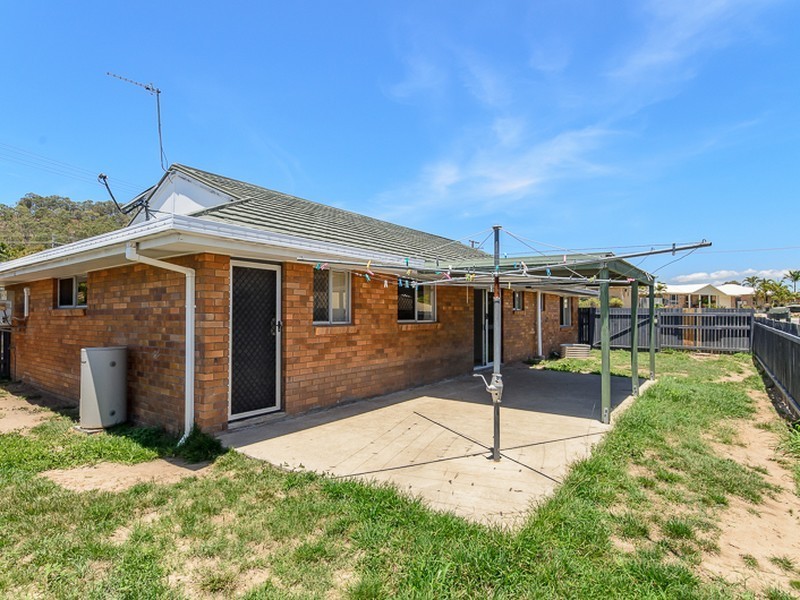 21 Luton Street, Telina QLD 4680