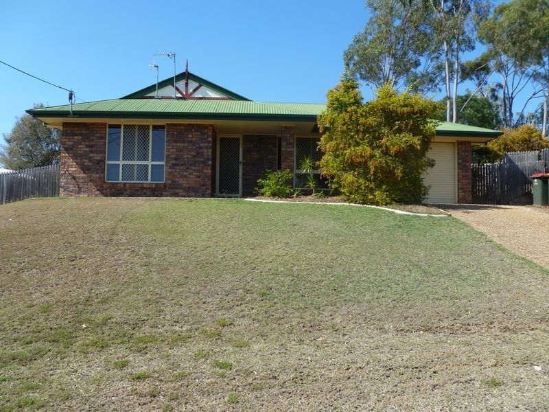 55 KEPPEL AVENUE, Clinton QLD 4680