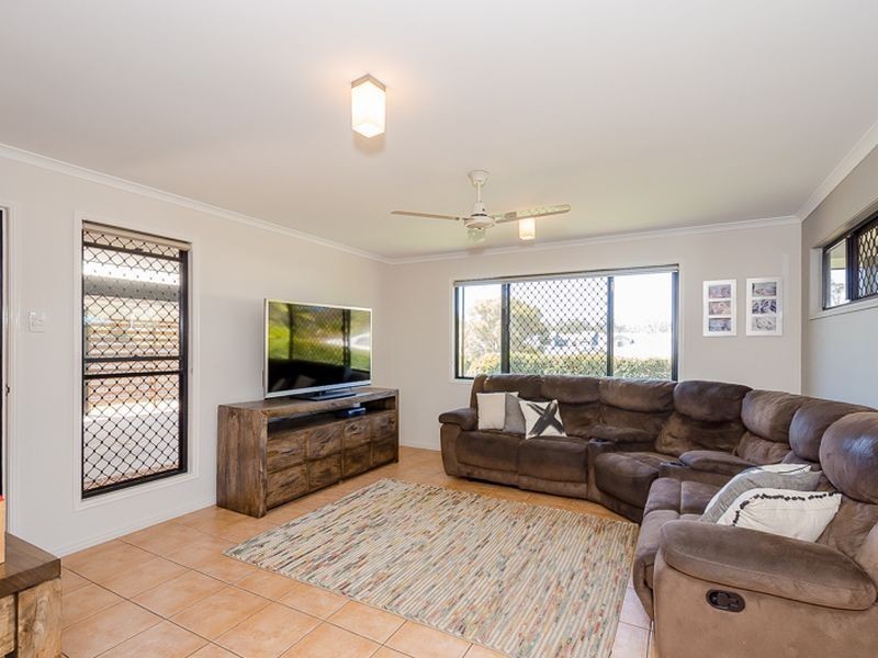 4 James Court, Telina QLD 4680