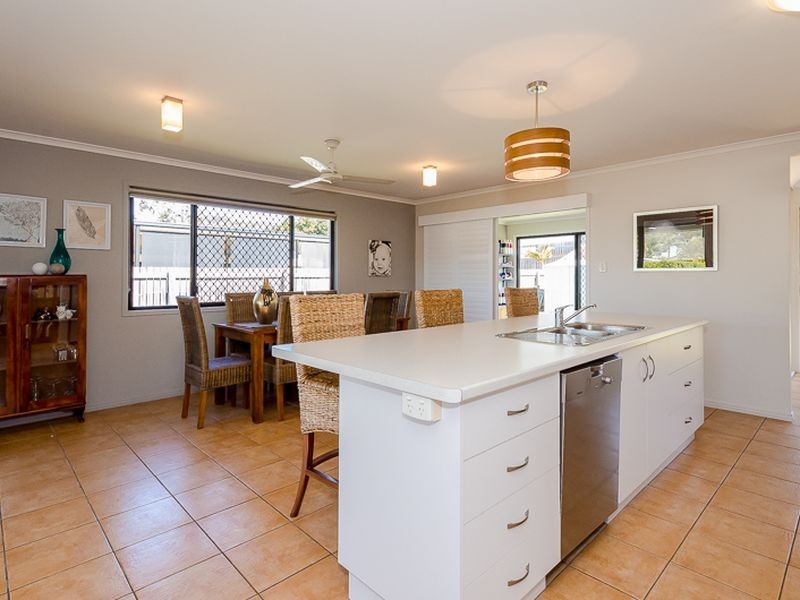 4 James Court, Telina QLD 4680