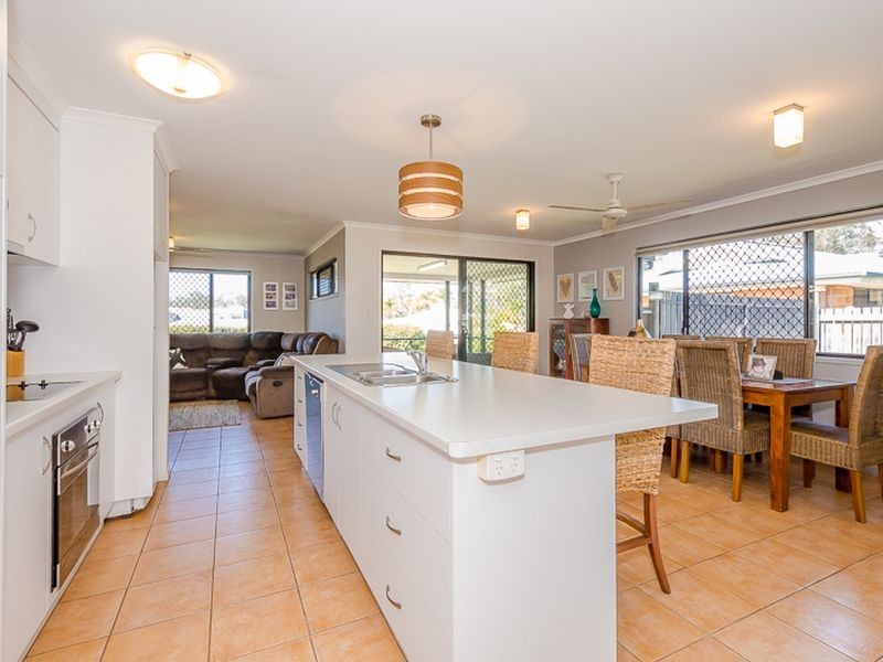4 James Court, Telina QLD 4680
