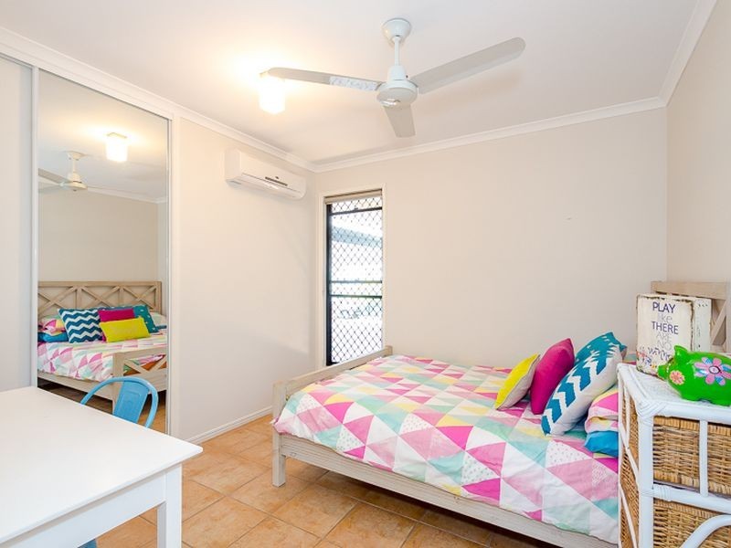 4 James Court, Telina QLD 4680