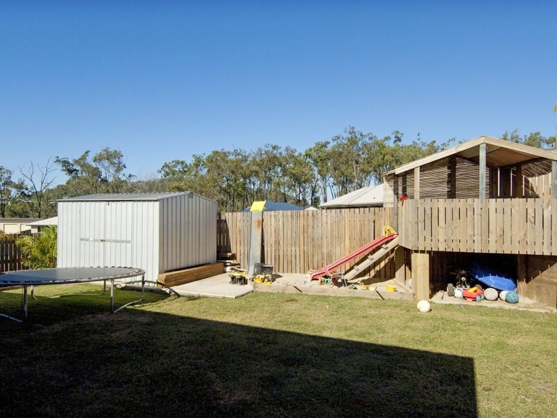 5 Redgum Drive, Kirkwood QLD 4680