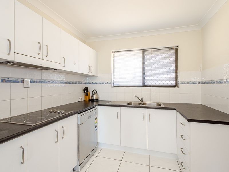 5/16 Kent Street, West Gladstone QLD 4680