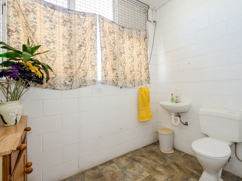 3/111 Toolooa Street, South Gladstone QLD 4680