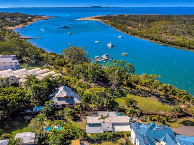 11 River Drive, Boyne Island QLD 4680