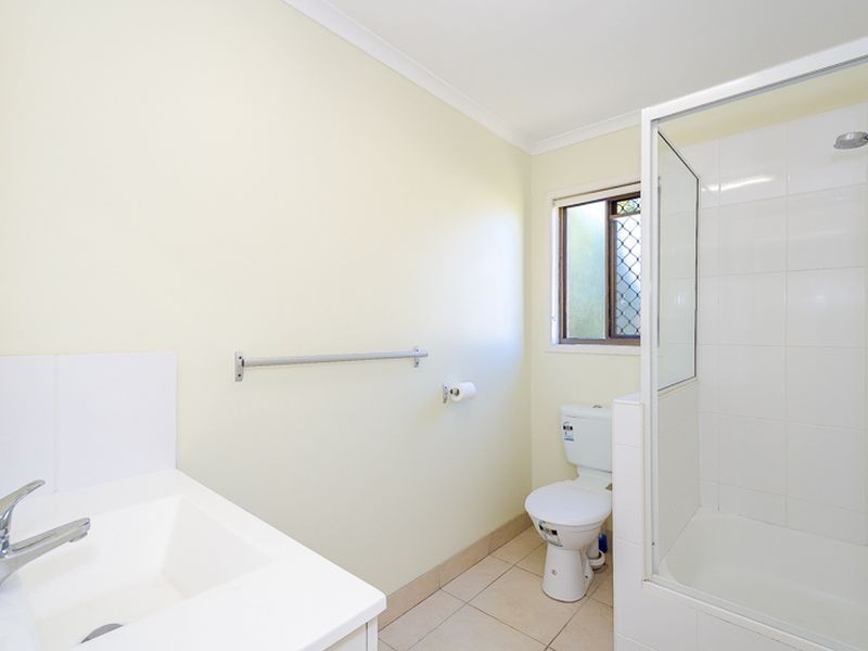 Unit 1 & 2/2 Apollo Drive, Clinton QLD 4680