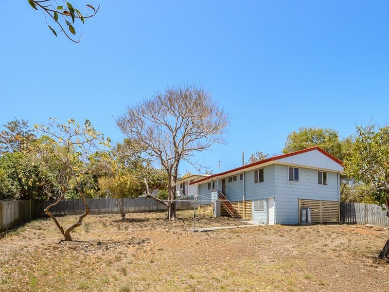 19 Pike Crescent, Toolooa QLD 4680