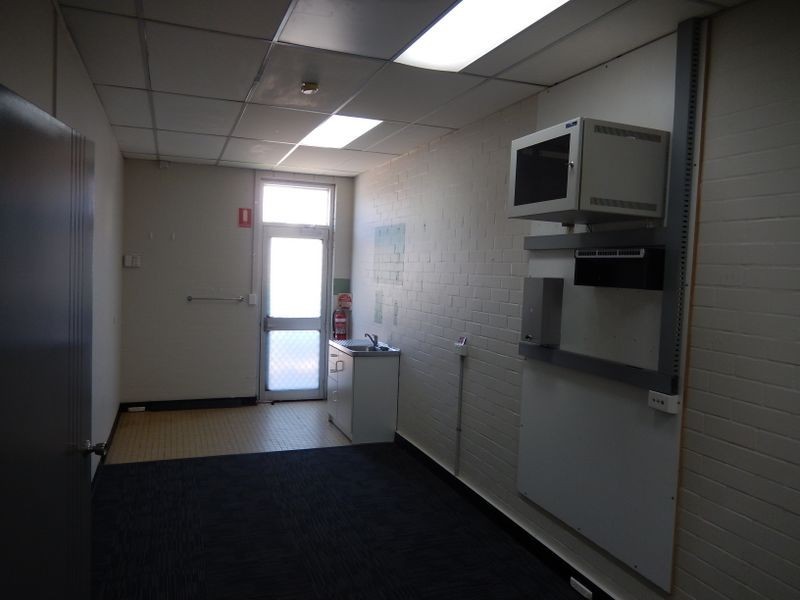 Various Offices/43 Tank Street, Gladstone QLD 4680