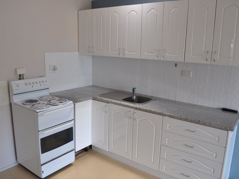 22 Glegg Street, West Gladstone QLD 4680