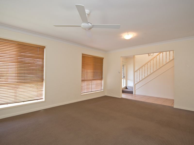 6 Tollana Close, New Auckland QLD 4680
