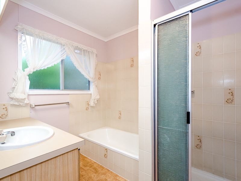 10 Tudman Street, West Gladstone QLD 4680