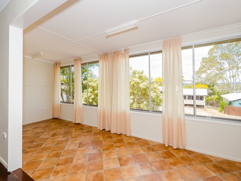 16 Hetherington Street, West Gladstone QLD 4680