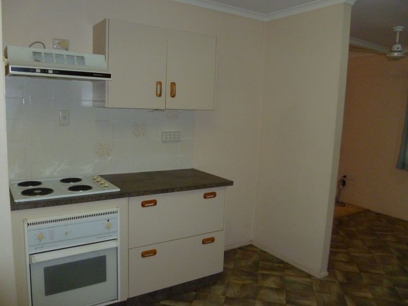 21 Oxley Drive, South Gladstone QLD 4680