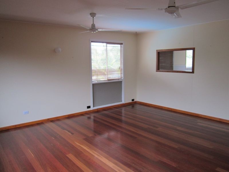 19 SMITH STREET, Gladstone QLD 4680