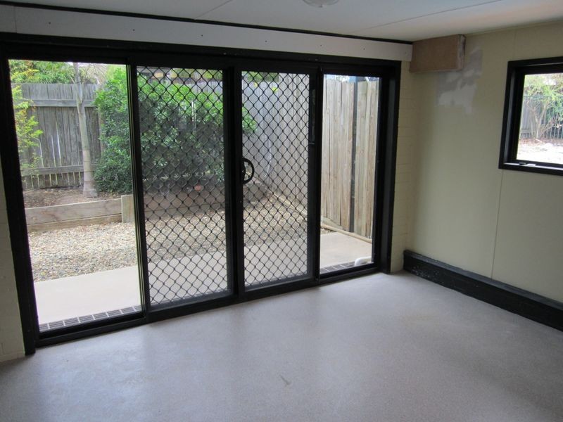 19 SMITH STREET, Gladstone QLD 4680