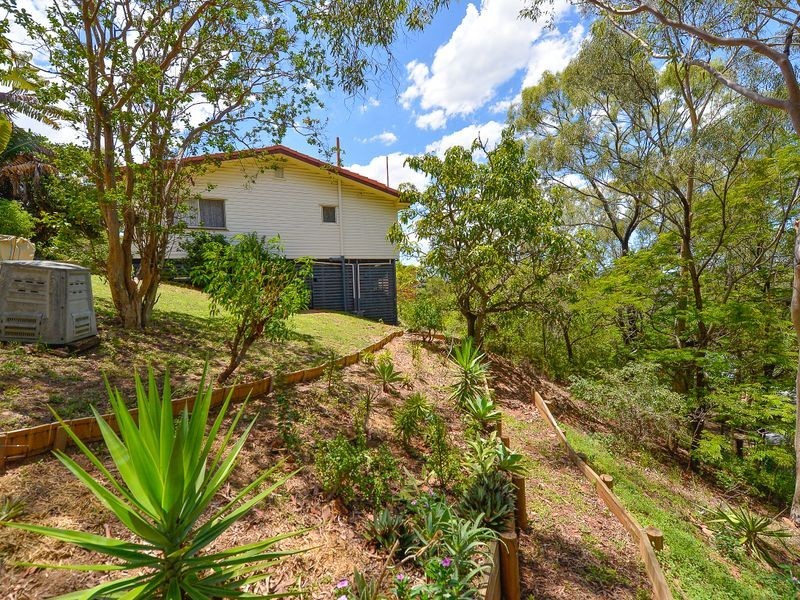 12 Boyne Crescent, West Gladstone QLD 4680