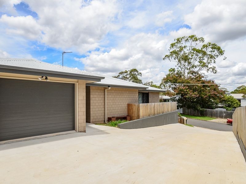 6 Walnut Street, New Auckland QLD 4680