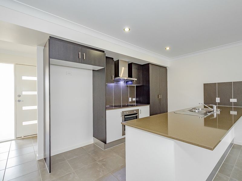 14 Jardine Crescent, Boyne Island QLD 4680