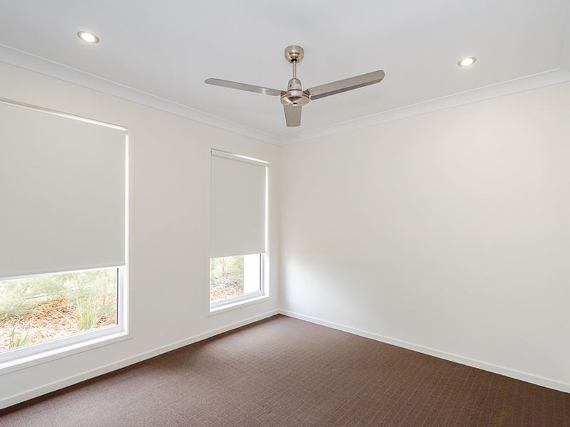 14 Jardine Crescent, Boyne Island QLD 4680