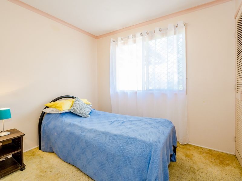 24 Harrier Avenue, New Auckland QLD 4680