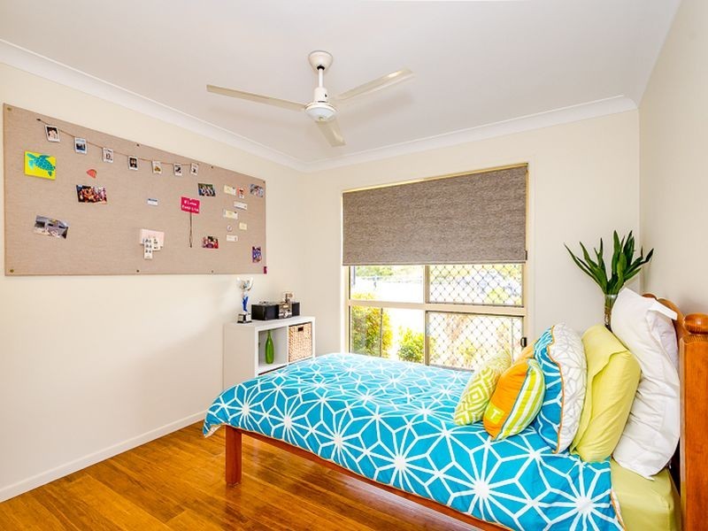 11 Buckingham Court, Telina QLD 4680
