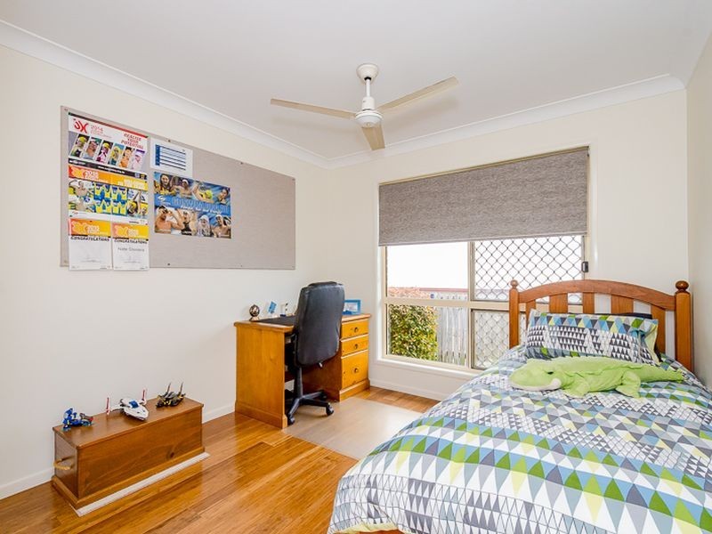 11 Buckingham Court, Telina QLD 4680