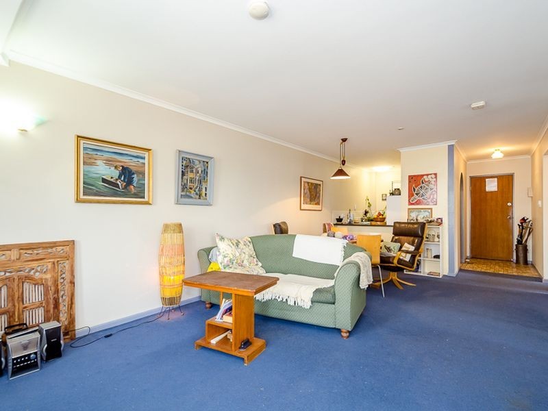 Unit 4/83-85 Auckland Street, Gladstone QLD 4680