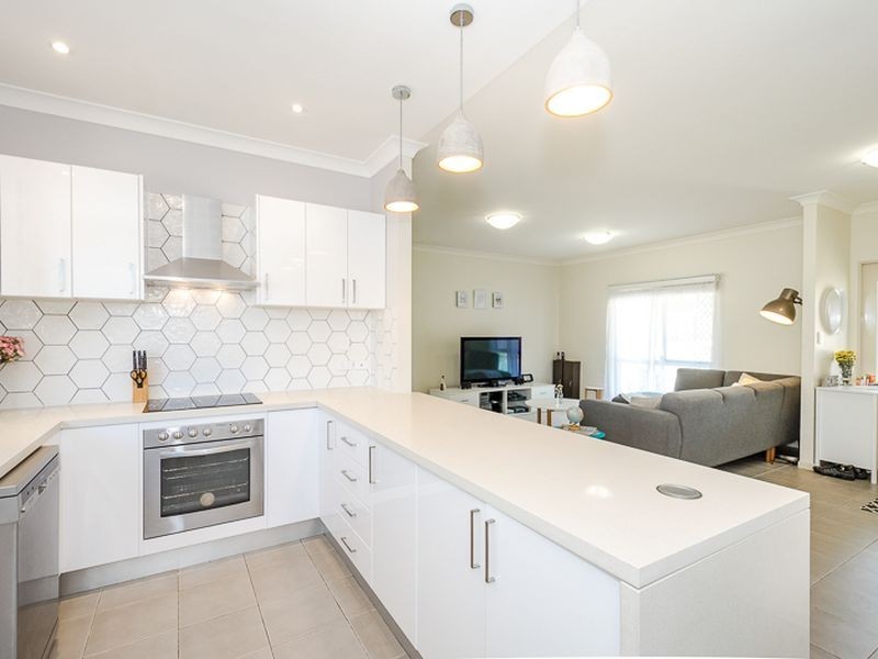 80 Sharyn Drive, New Auckland QLD 4680