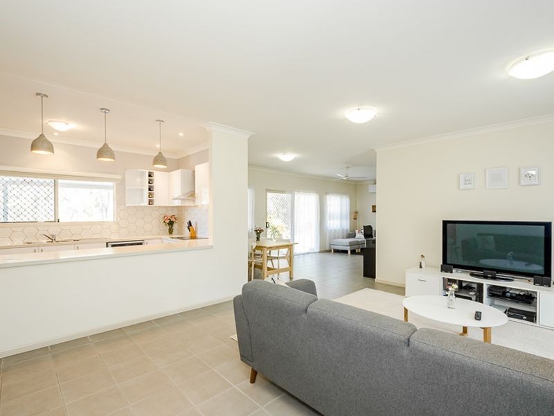 80 Sharyn Drive, New Auckland QLD 4680