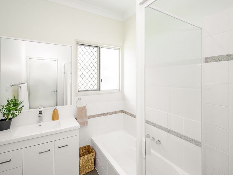 80 Sharyn Drive, New Auckland QLD 4680