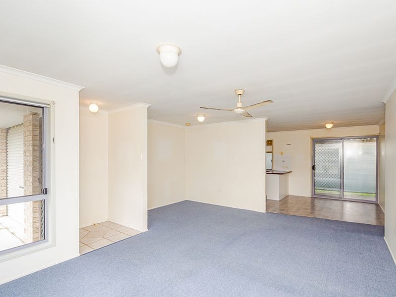 21 Curtis avenue, Boyne Island QLD 4680