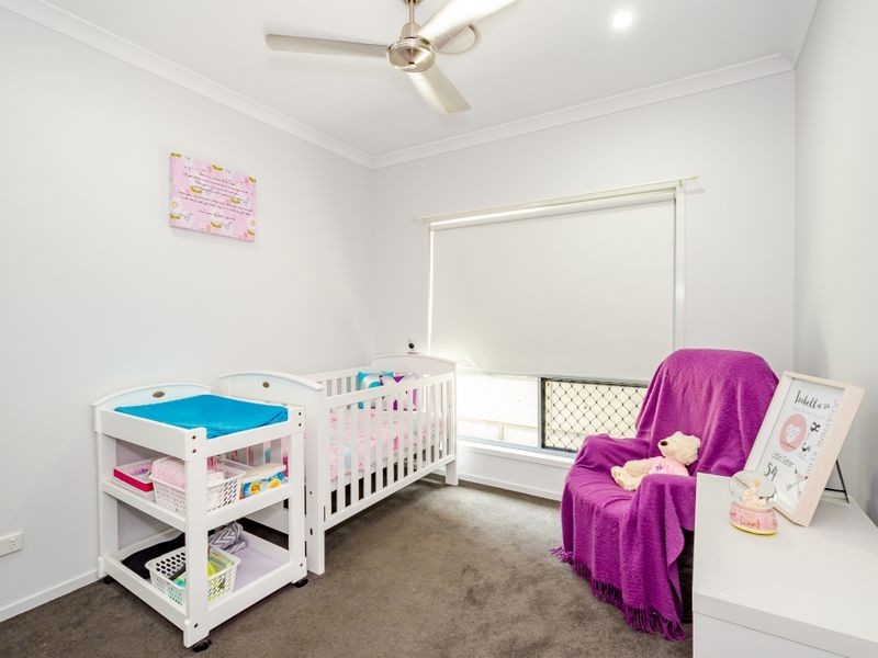 31 Dartmouth Close, Clinton QLD 4680