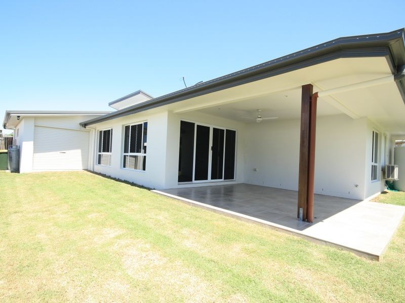 42 Koowin Drive, New Auckland QLD 4680