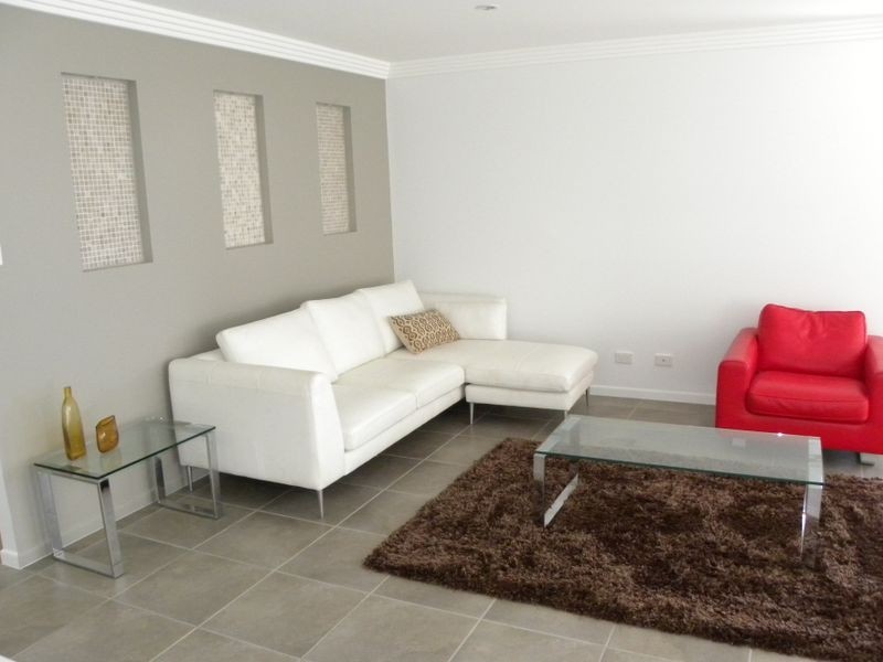 42 Koowin Drive, New Auckland QLD 4680