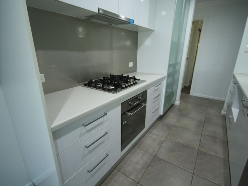 42 Koowin Drive, New Auckland QLD 4680