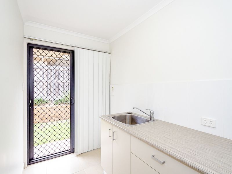 4 Lauren Court, South Gladstone QLD 4680