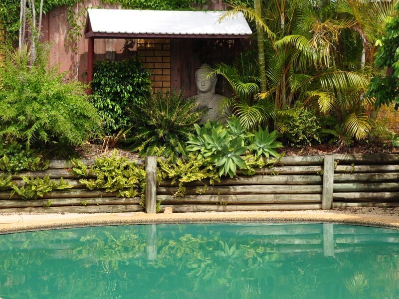 7 Columbia Avenue, Clinton QLD 4680