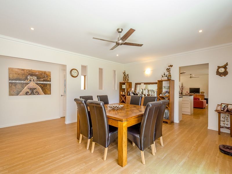 15 Ronald Crescent, Benaraby QLD 4680