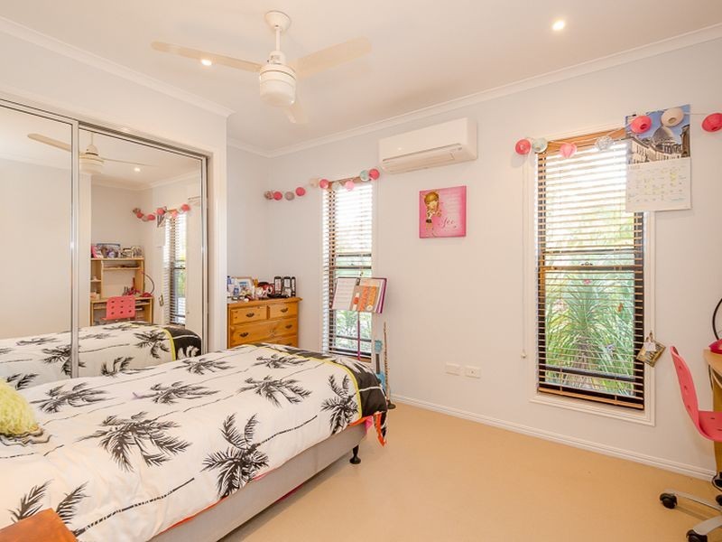 15 Ronald Crescent, Benaraby QLD 4680