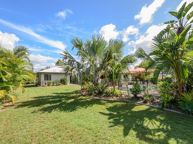 15 Ronald Crescent, Benaraby QLD 4680
