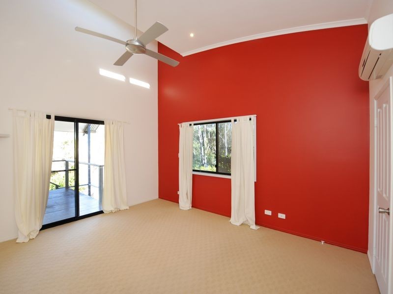 18 Llewellyn Close, Clinton QLD 4680