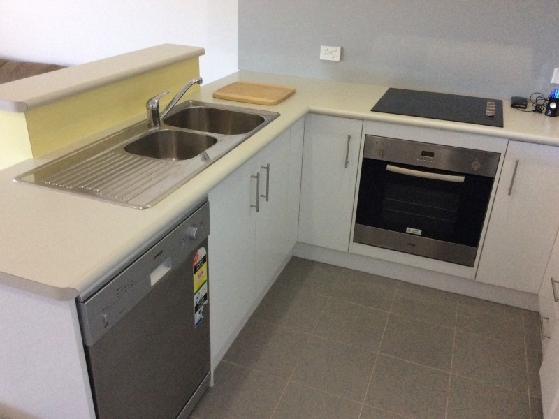 Unit 1/24 Kent Street, West Gladstone QLD 4680