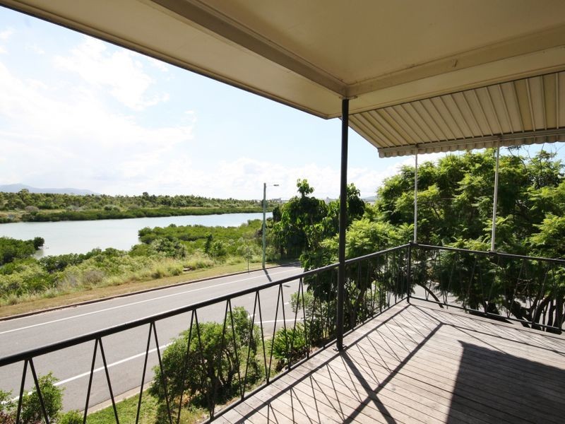 57 Flinders Street, West Gladstone QLD 4680