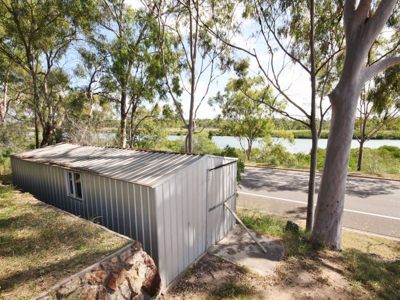 57 Flinders Street, West Gladstone QLD 4680